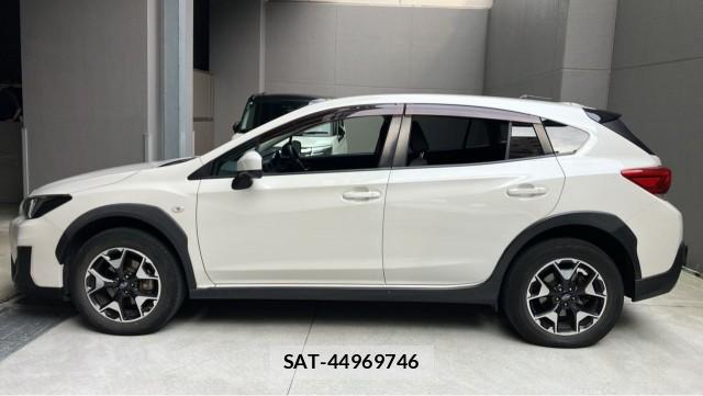 Subaru XV 2017-07 8282314-10