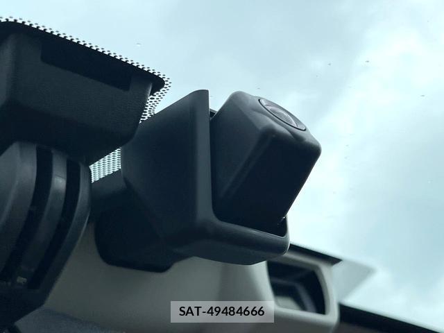 Subaru XV 2018-07 8282812-4