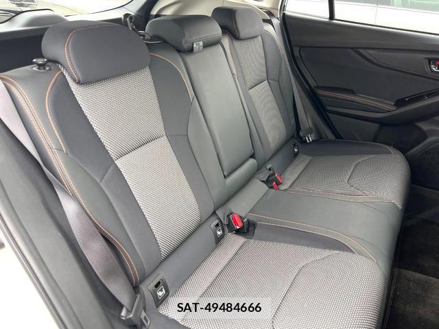 Subaru XV 2018-07 8282812-8