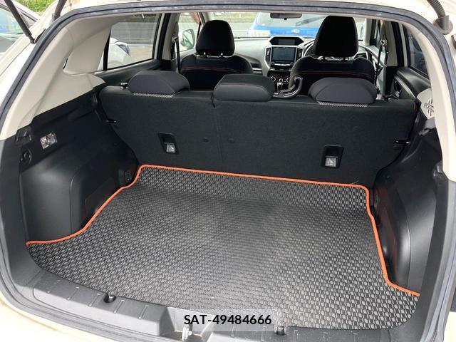 Subaru XV 2018-07 8282812-9