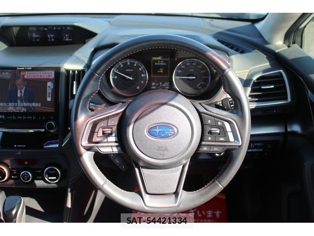Subaru XV 2017-09 8283511-12