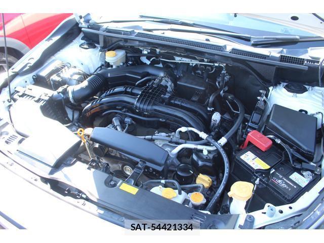 Subaru XV 2017-09 8283511-16