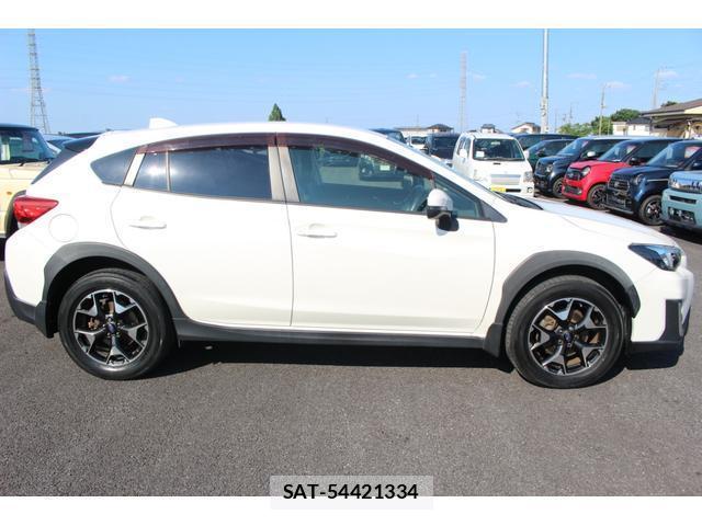 Subaru XV 2017-09 8283511-17