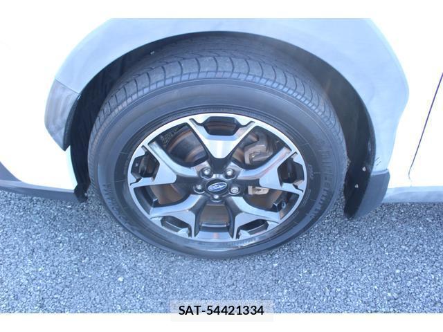 Subaru XV 2017-09 8283511-18