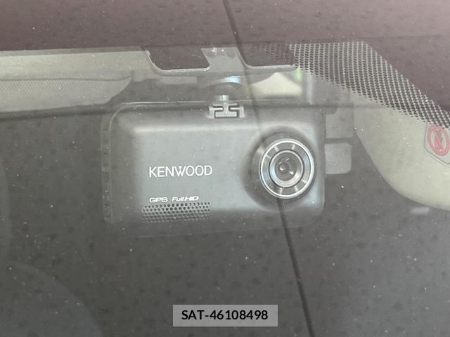 Subaru XV 2015-08 8283647-4