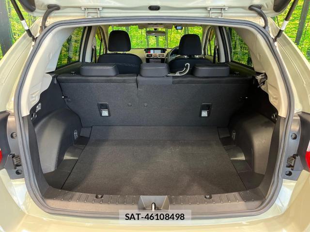 Subaru XV 2015-08 8283647-9