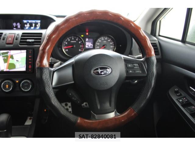 Subaru XV 2013-09 8283752-16
