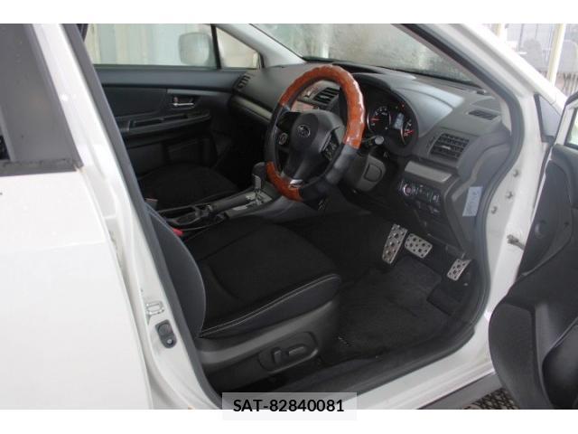 Subaru XV 2013-09 8283752-17