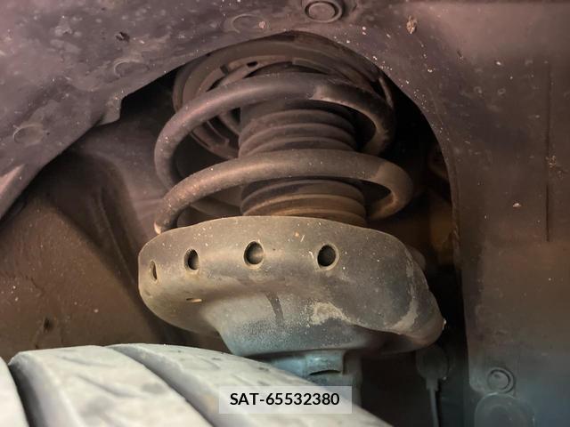 Subaru XV 2016-03 8284580-19