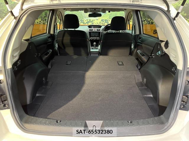 Subaru XV 2016-03 8284580-9