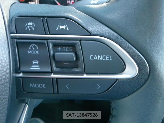 Subaru XV 2017-07 8285656-3