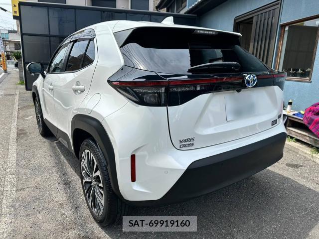 Toyota YARIS CROSS 2020-09 8276844-3