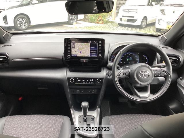 Toyota YARIS CROSS 2023-10 8277297-1