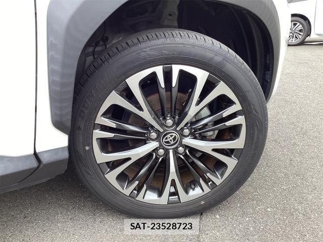 Toyota YARIS CROSS 2023-10 8277297-17