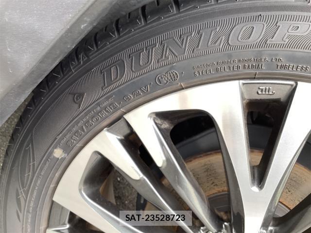 Toyota YARIS CROSS 2023-10 8277297-18
