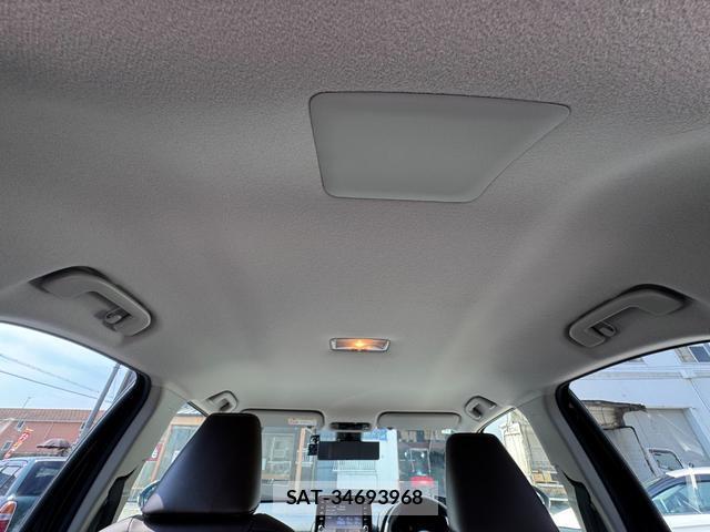 Toyota YARIS CROSS 2020-11 8277726-12