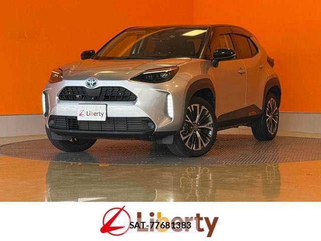 Toyota YARIS CROSS 2021-11 8277964-0