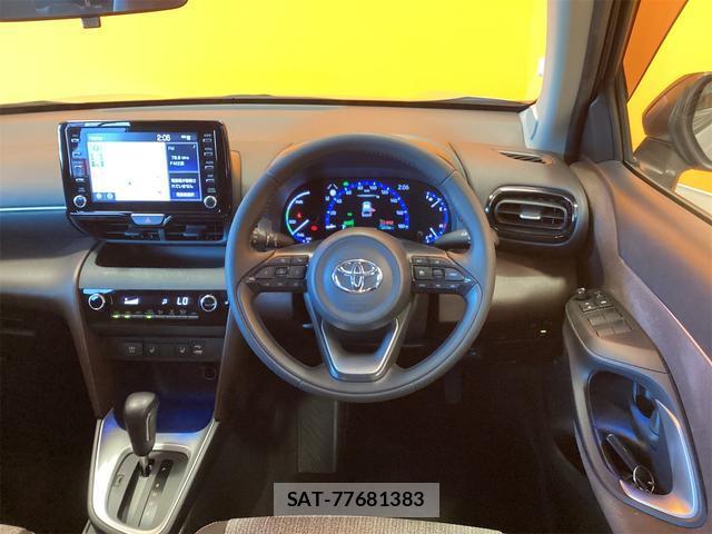 Toyota YARIS CROSS 2021-11 8277964-13