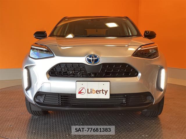 Toyota YARIS CROSS 2021-11 8277964-5