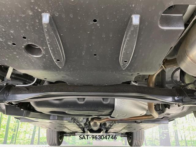 Toyota YARIS CROSS 2025-04 8278046-18