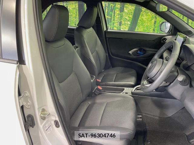 Toyota YARIS CROSS 2025-04 8278046-7