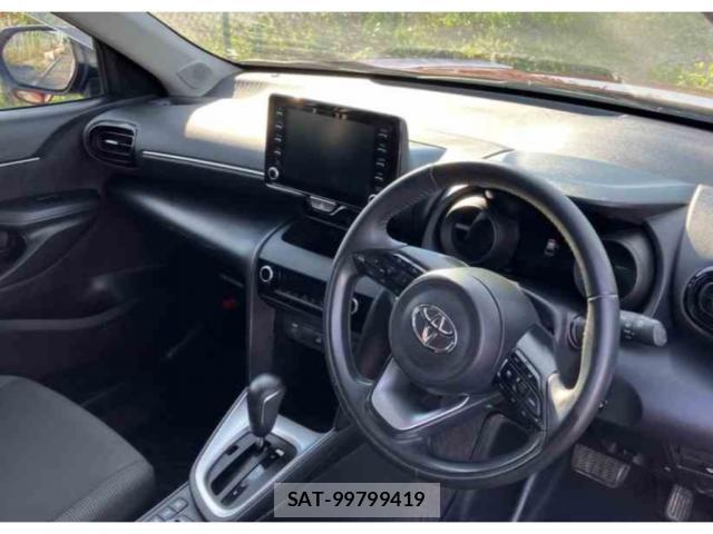 Toyota YARIS CROSS 2022-12 8278230-2