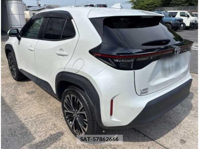 Toyota YARIS CROSS 2024-05 8278537-1