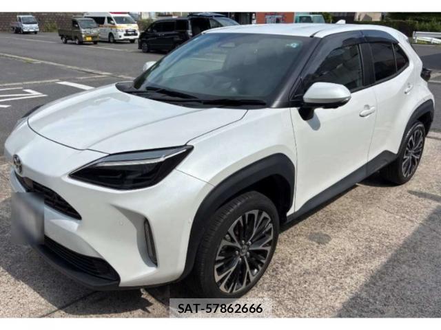 Toyota YARIS CROSS 2024-05 8278537-4