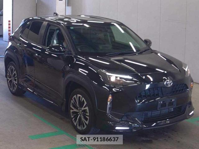 Toyota YARIS CROSS 2023-09 8278576-3
