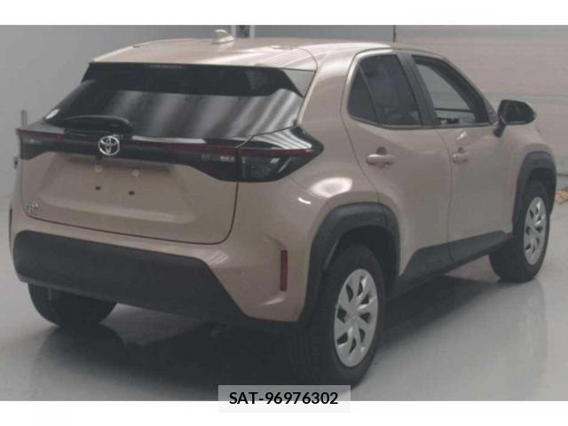 Toyota YARIS CROSS 2023-07 8278593-3