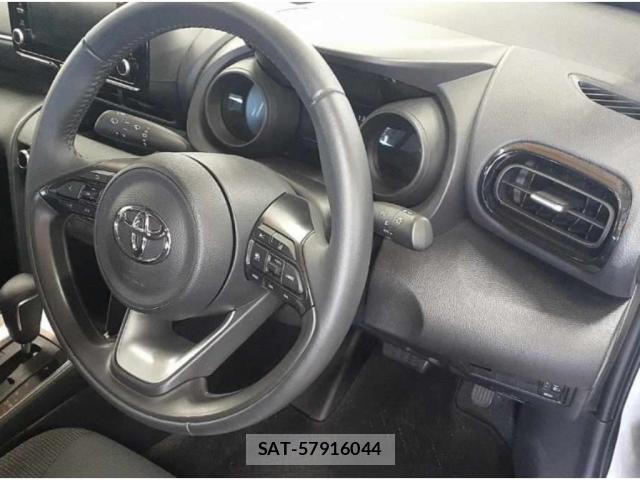 Toyota YARIS CROSS 2023-06 8278595-2