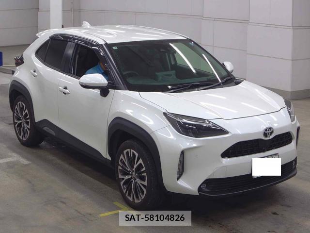 Toyota YARIS CROSS 2021-07 8278612-3