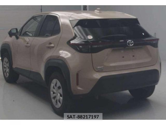 Toyota YARIS CROSS 2023-07 8278621-1