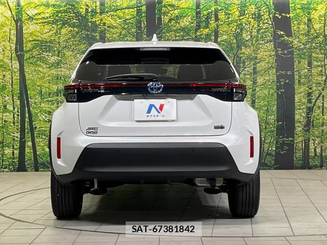 Toyota YARIS CROSS 2023-07 8278827-14