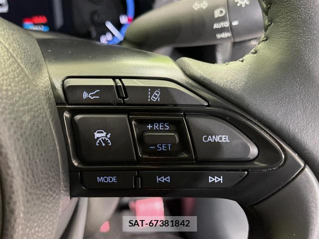 Toyota YARIS CROSS 2023-07 8278827-5