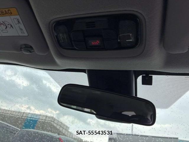 Toyota YARIS CROSS 2021-04 8278978-11