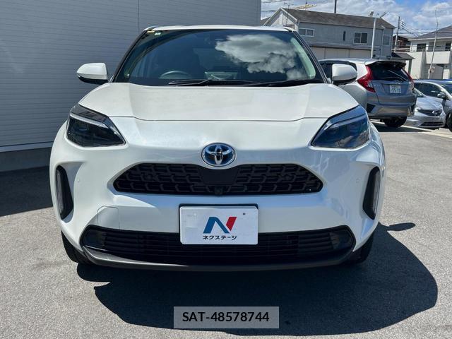 Toyota YARIS CROSS 2022-01 8279323-13