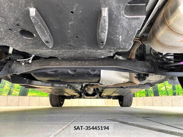 Toyota YARIS CROSS 2024-11 8279477-18