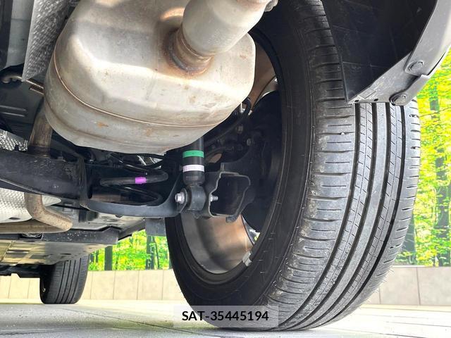 Toyota YARIS CROSS 2024-11 8279477-19