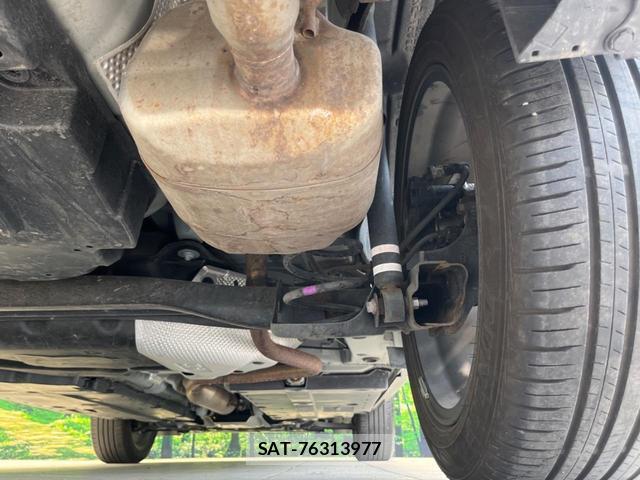 Toyota YARIS CROSS 2021-09 8279612-19