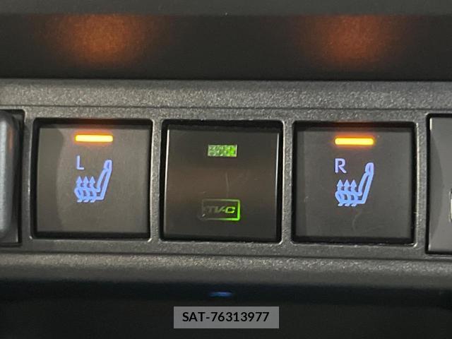 Toyota YARIS CROSS 2021-09 8279612-3