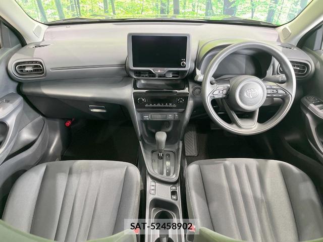 Toyota YARIS CROSS 2025-12 8280052-1