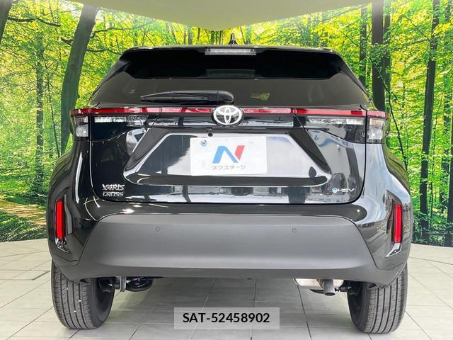 Toyota YARIS CROSS 2025-12 8280052-14
