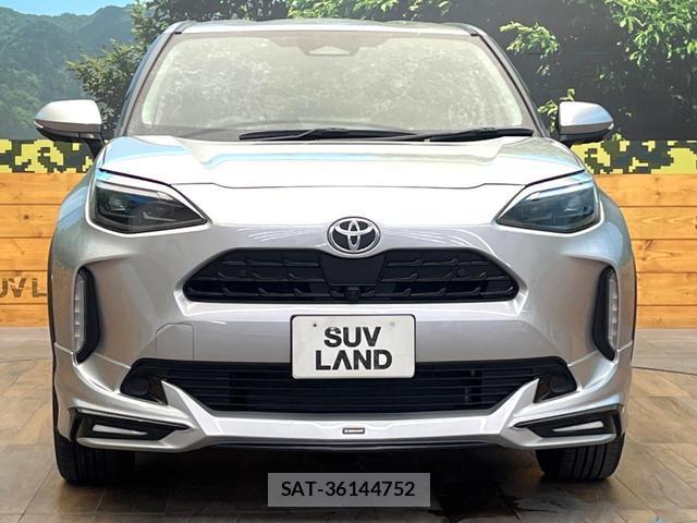 Toyota YARIS CROSS 2024-05 8280215-13
