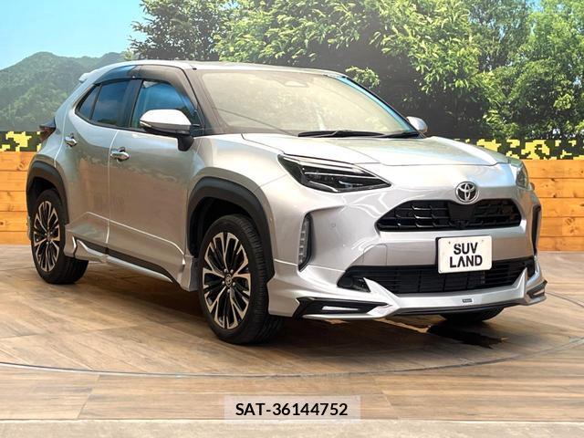Toyota YARIS CROSS 2024-05 8280215-15