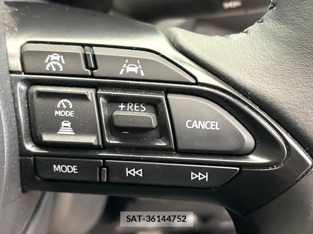 Toyota YARIS CROSS 2024-05 8280215-4