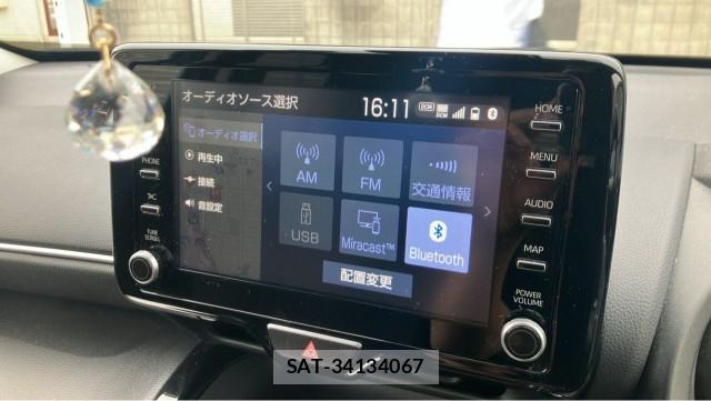 Toyota YARIS CROSS 2021-07 8280459-4
