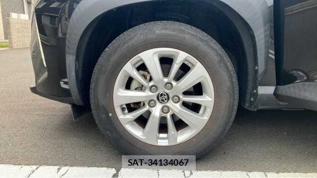 Toyota YARIS CROSS 2021-07 8280459-8