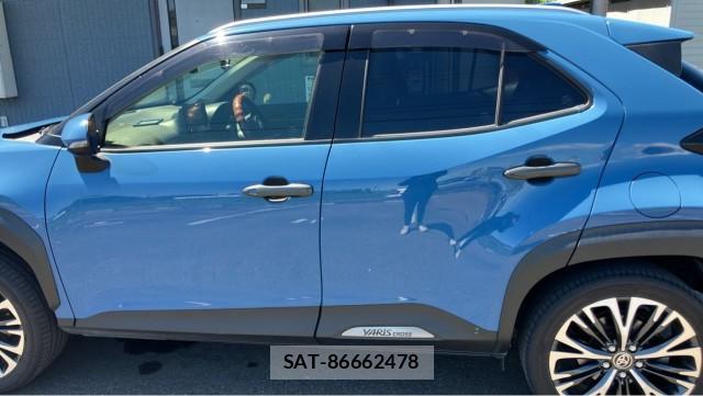Toyota YARIS CROSS 2021-07 8281092-10
