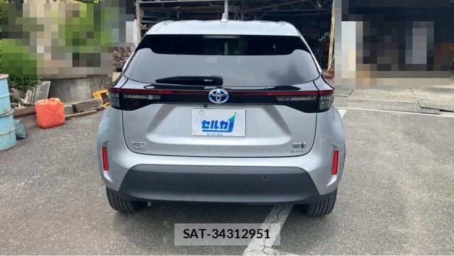 Toyota YARIS CROSS 2022-06 8281167-1